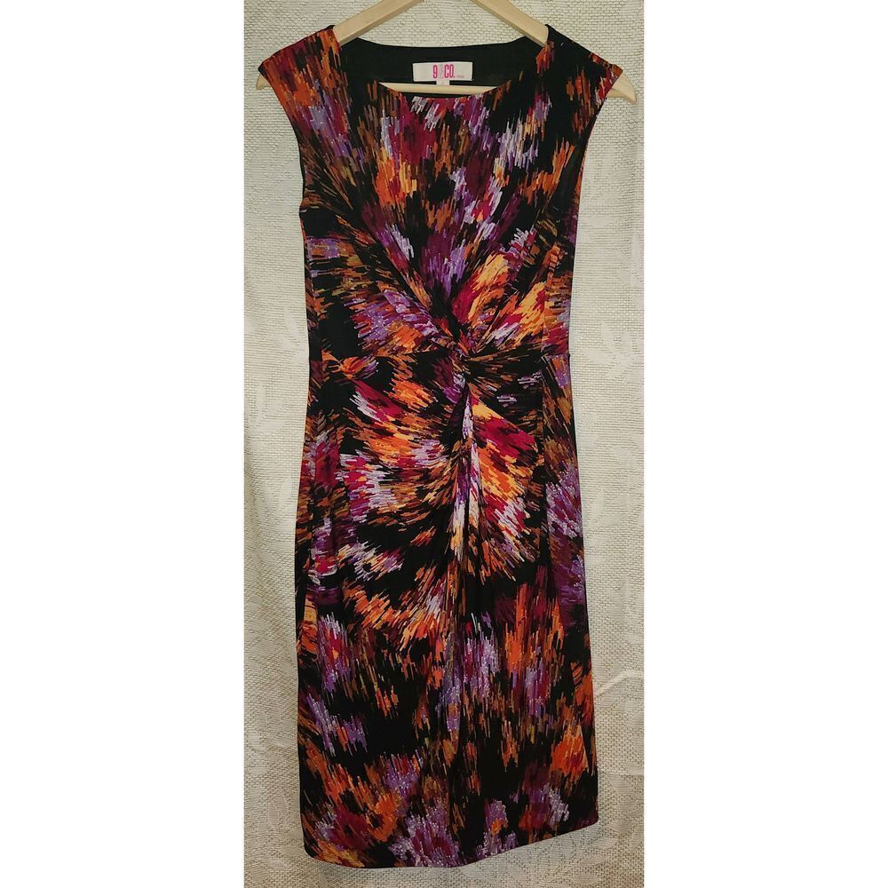 D13 Nine & Co. stylish summer dress, colorful Fall pattern